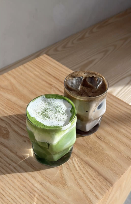 Hojicha vs Matcha: Which Low-Caffeine Tea Is Right For You