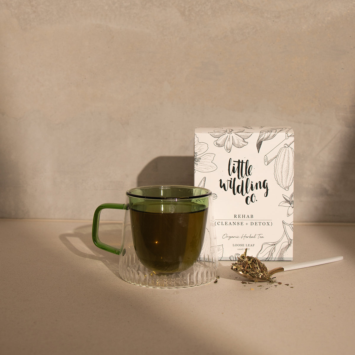 Organic detox tea for clear skin and digestion